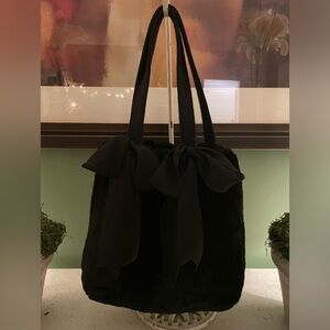 Custom designed handmade bow bad. Faux fur. Shoulder bag